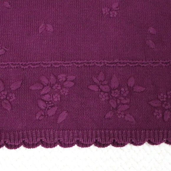 Northern Reflections | Flower Embroidered Sweater - Picture 4 of 4